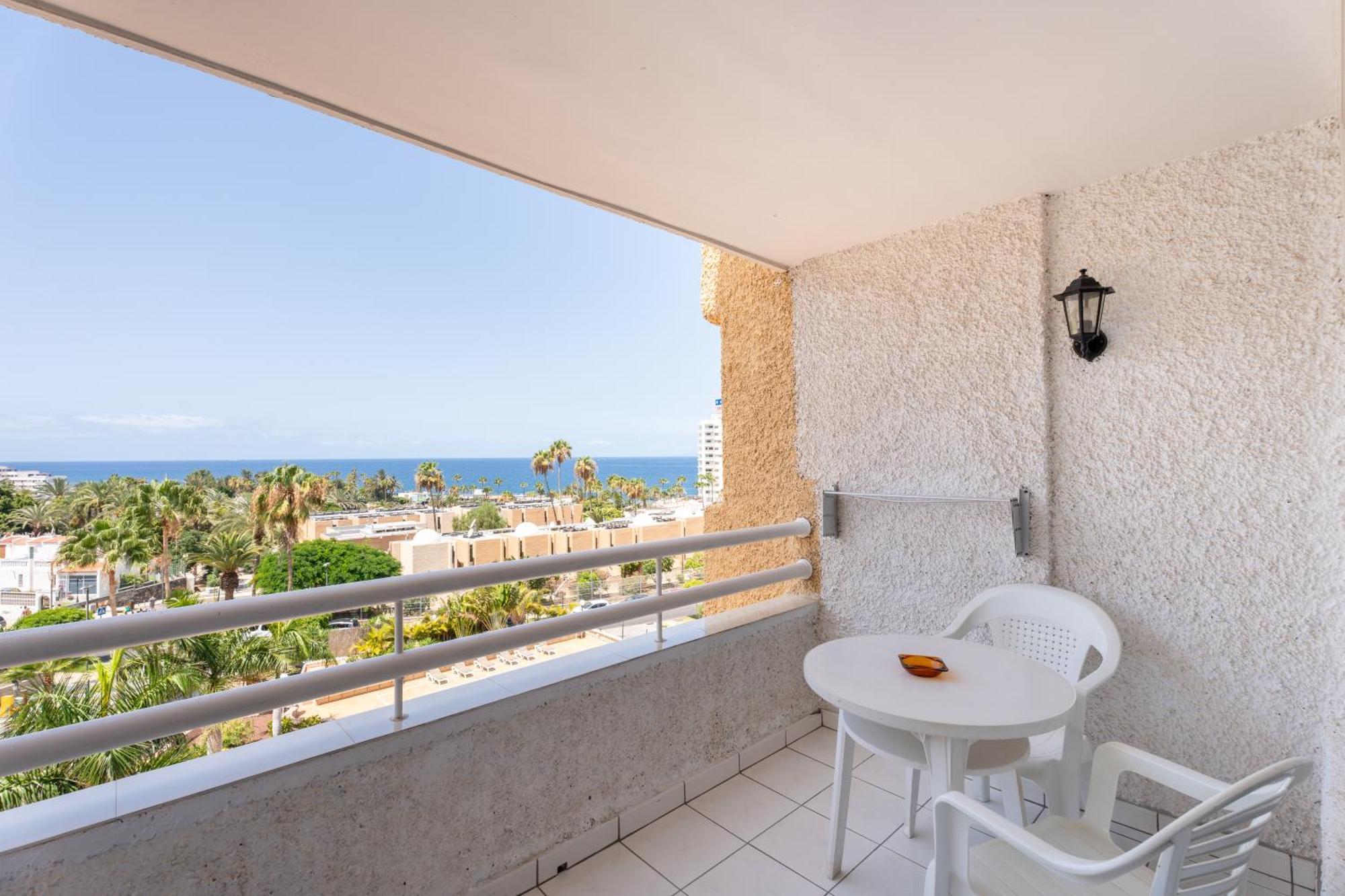 Apartamentos Borinquen Playa de las Americas  Exterior photo